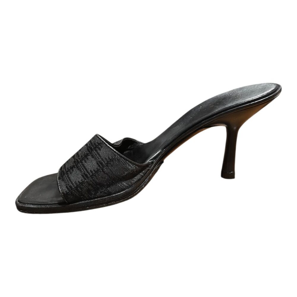 CHANEL Vintage Black CC Mules Size 7B - Picture 7 of 12